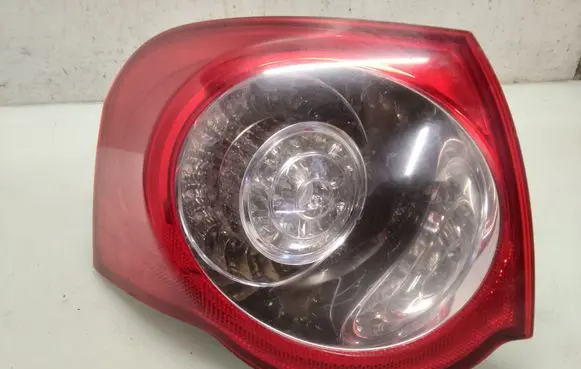 Volkswagen PASSAT B6 Rear/tail lights 