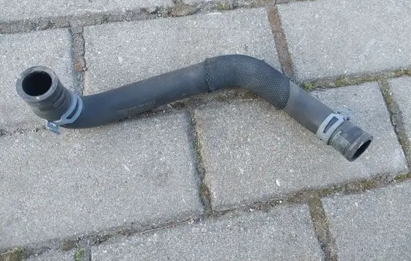 Audi A6 C7 Engine coolant pipe/hose 4G0145922C