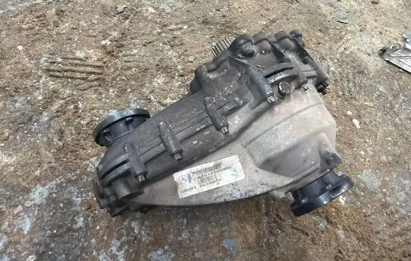 Mercedes-Benz R W251 Gearbox transfer box case A2512800900