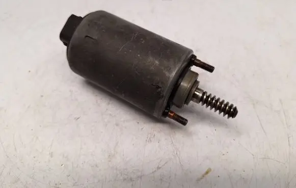 BMW 3 E46 other engine part 7509295 11377509295 11377548387