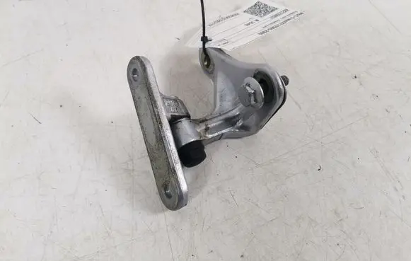 Mercedes-Benz S W221 Front door upper hinge A2217200937
