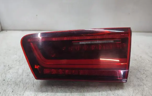 Audi A6 Allroad C7 Tailgate rear/tail lights A046439