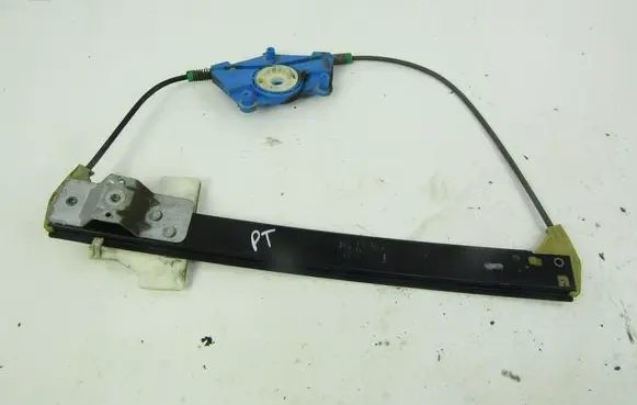 Audi A4 S4 B7 8E 8H Rear door window regulator with motor 