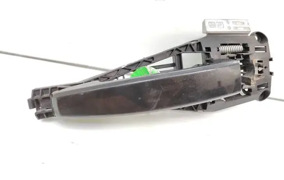 Chevrolet Orlando Front door exterior handle 13575345