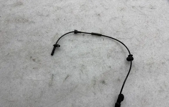 Tesla Model Y ABS rear brake sensor 118877100A