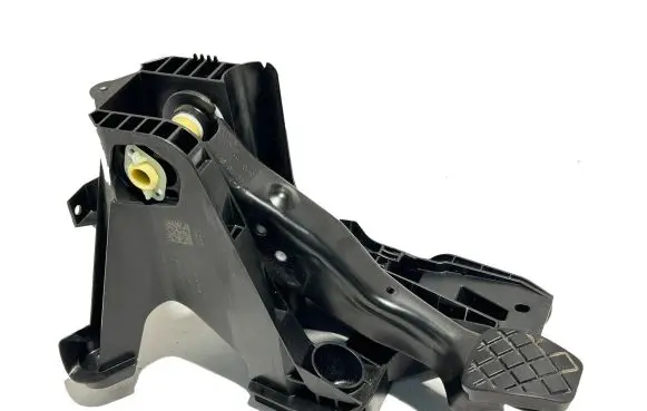 Volkswagen Golf VII Brake pedal 5Q1721058AM 19900