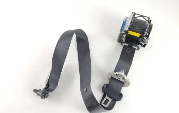 Subaru XV Front seatbelt TKAH2ES153 040620124 9448172