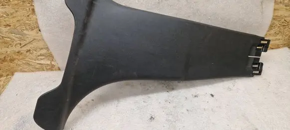 (B) pillar trim (bottom)