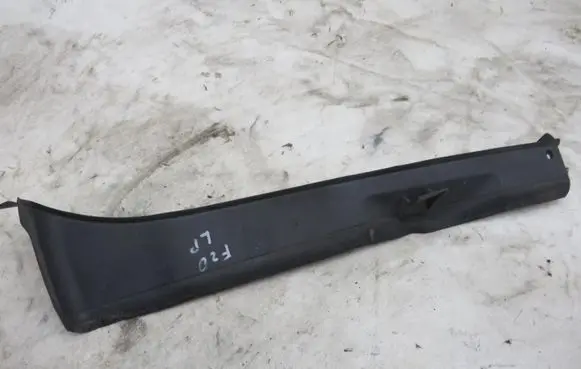BMW 1 F20 F21 Engine compartment rubber GMAUTO4574097
