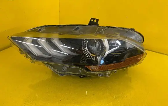 Ford Mustang VI Headlight/headlamp J13006AH