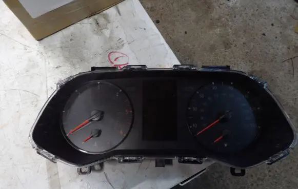 Renault Trafic III (X82) Speedometer (instrument cluster) 248091623R 13N6671XY15C