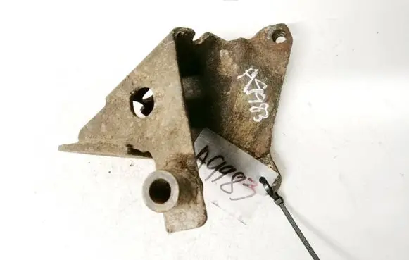 Volkswagen Golf II Engine mounting bracket