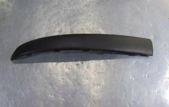 Fiat Punto (188) Front bumper splitter molding