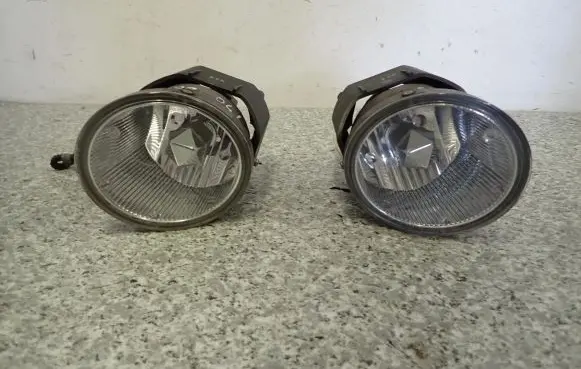 Nissan X-Trail T30 Front fog light