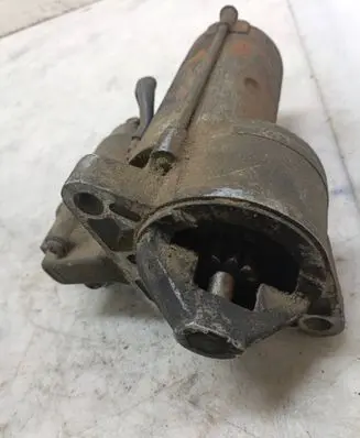 Mazda 626 Starter motor M2T920