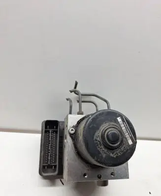 Nissan Pathfinder R51 ABS Pump