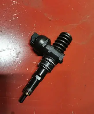 Ford Galaxy Fuel injector 038130023AK