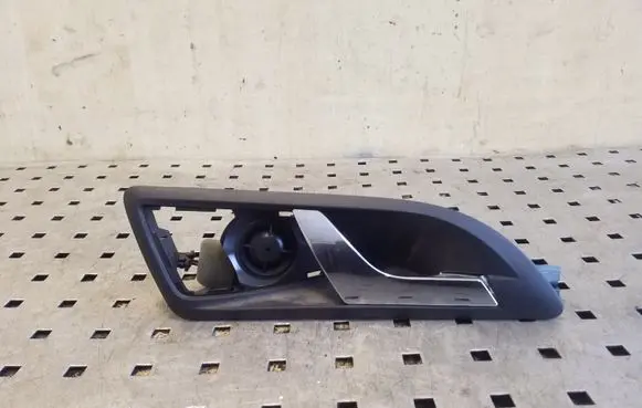 Skoda Yeti (5L) Rear door interior handle 1Z0839248 1Z0035411P