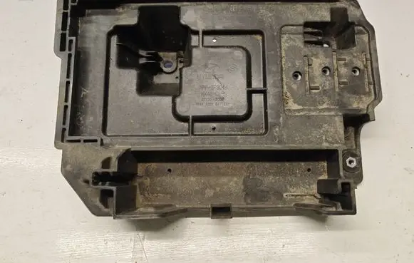 Hyundai Tucson IV NX4 Battery tray 37150N7000 NX49CAR 37150D7000