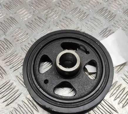 Toyota Prius+ (ZVW40) Crankshaft pulley 1347037050