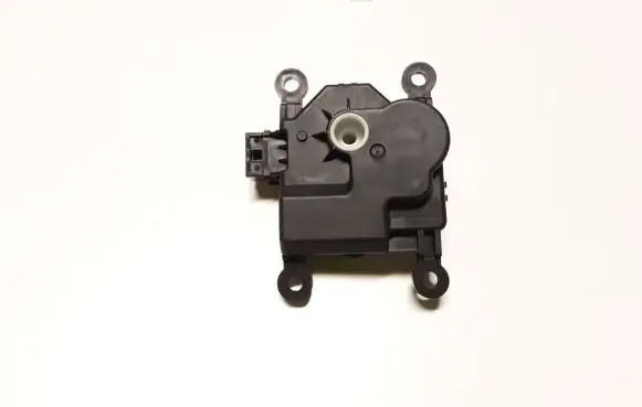 Mazda CX-3 Air flap motor/actuator 6Y03C