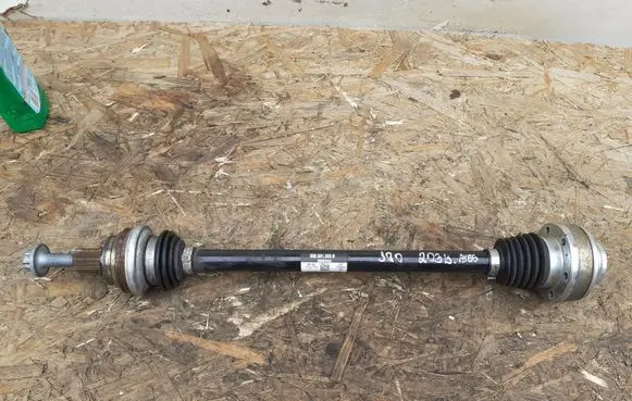 Volkswagen PASSAT B8 Rear driveshaft 3Q0501203B