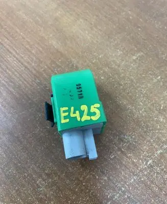 Hyundai Tucson TL Other relay 95710 E425