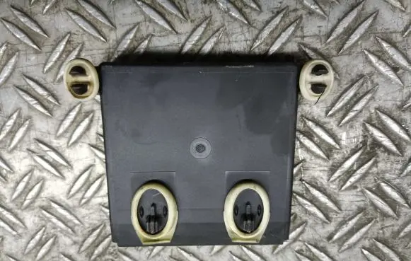 Mercedes-Benz E W211 Door control unit/module 2118201526