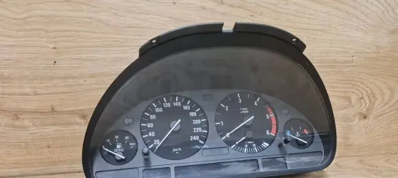 BMW 5 E39 Speedometer (instrument cluster) 62116906998 110008784