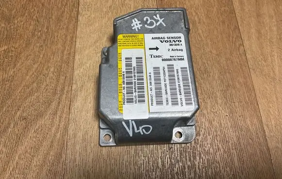 Volvo S40, V40 Airbag control unit/module 30613048A 00000767MM AH03