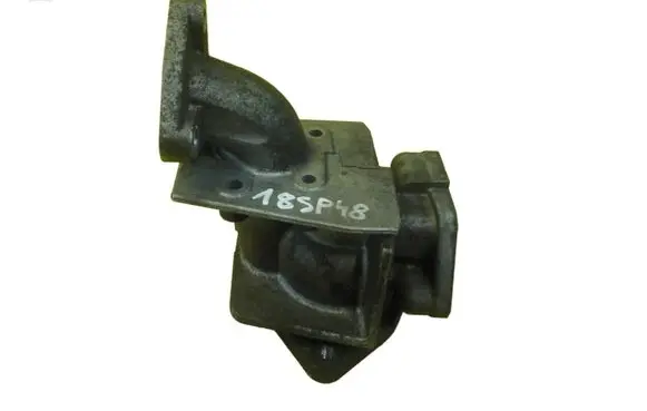 Mitsubishi Pajero Engine coolant pipe/hose 