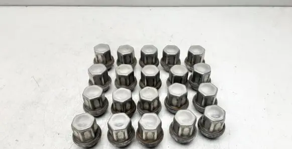 Nuts/bolts