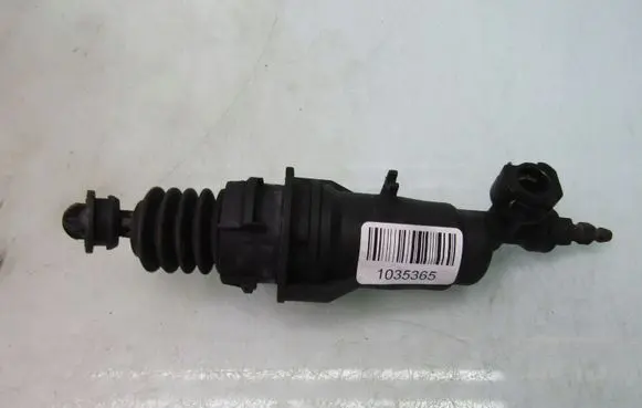Peugeot 807 Clutch master cylinder