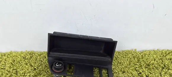 BMW 3 E36 Glove box 51161963987 1963987 51161983987
