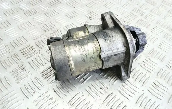 Opel Astra H Starter motor