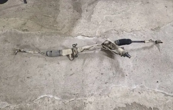 Mercedes-Benz Vito Viano W639 Steering rack 