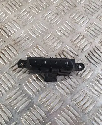 Volvo XC90 Seat memory switch 31376461