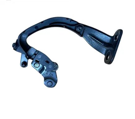Tailgate/trunk/boot hinge