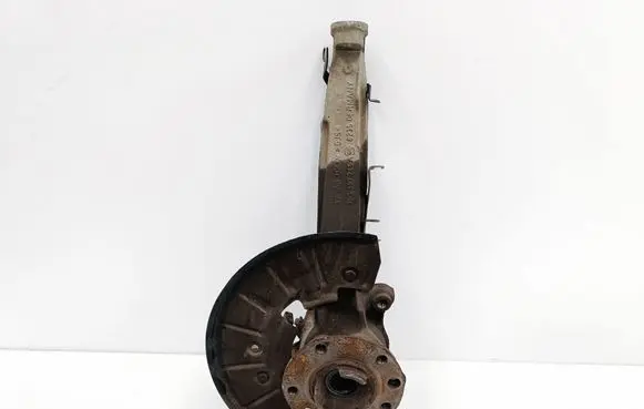 Audi Q7 4L Front wheel hub spindle knuckle 7P6407246A