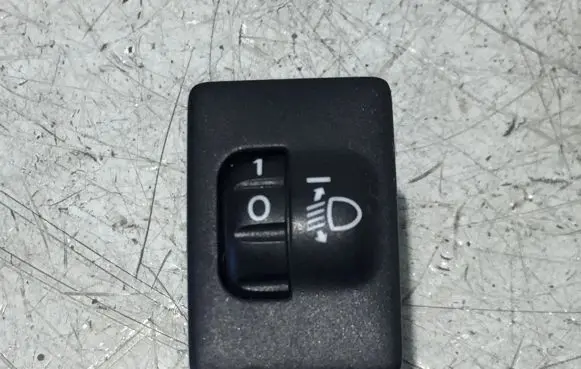 Toyota Auris E180 Headlight level height control switch 8415202080