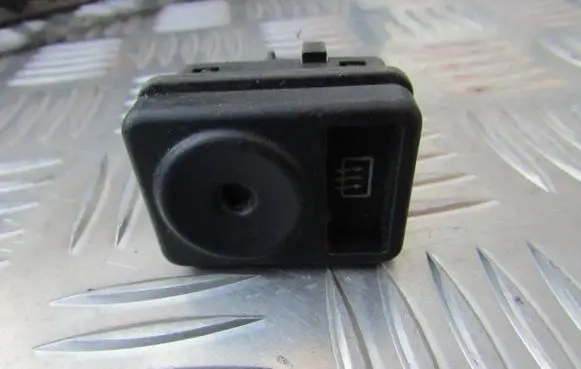 Windscreen/window heater switch