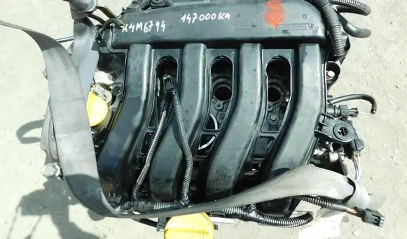Renault Clio III Engine swap K4M6794 K4M794