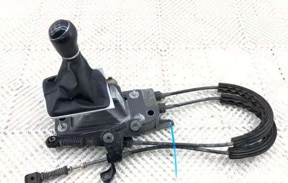 Volkswagen PASSAT B7 Gear shift rod 3C0711049AL