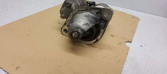 Opel Zafira B Starter motor 8980147432