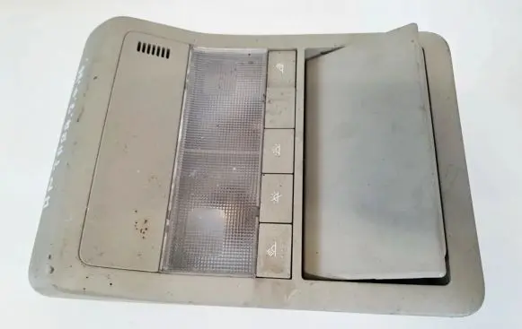 Opel Antara Front seat light