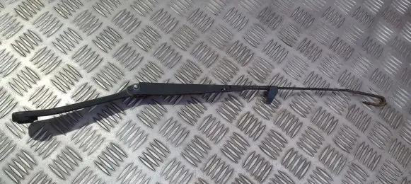 Alfa Romeo 156 Front wiper blade arm