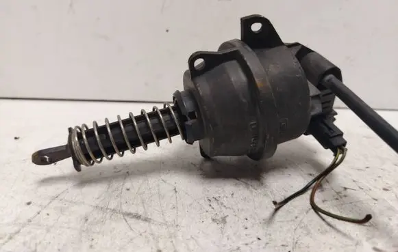 Opel Vectra B Valve vacuum 652869L