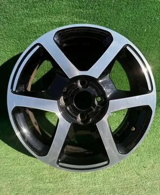 Renault Twingo III R15 alloy rim 