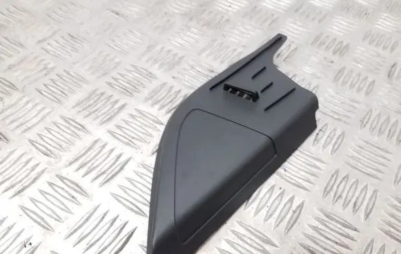 Skoda Fabia Mk3 (NJ) Plastic wing mirror trim cover 6V0837973A