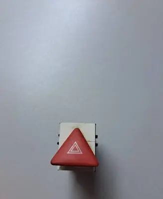 Volkswagen PASSAT B6 Hazard light switch 3C0953509 30405026